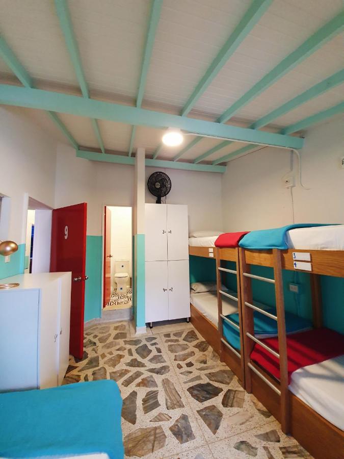 La Playa Hostel & Rooftop Medellín Dış mekan fotoğraf