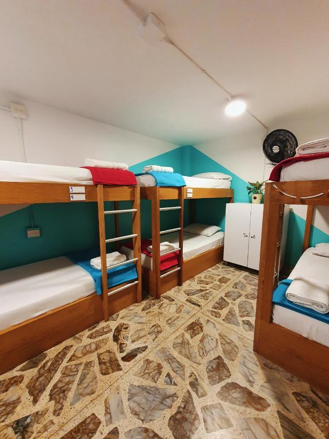 La Playa Hostel & Rooftop Medellín Dış mekan fotoğraf